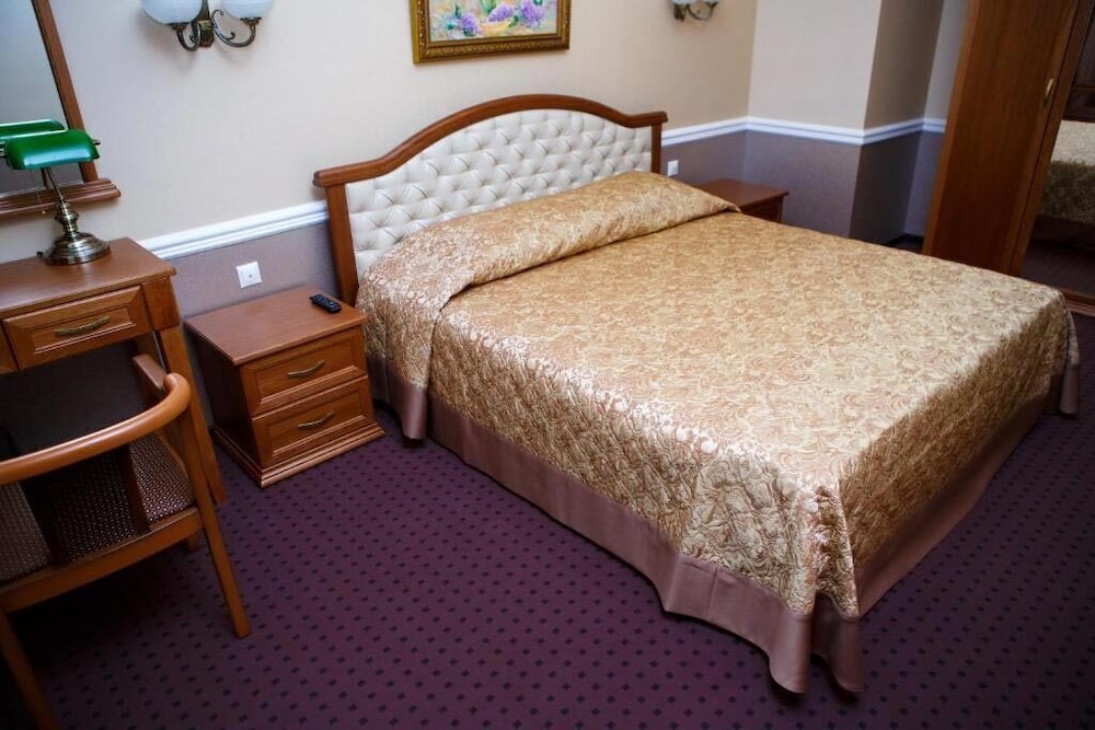 Suite (With Extra Sofa Bed) photo 1
