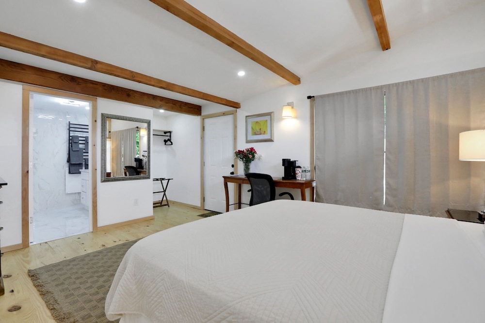 Deluxe Suite, 2 Bedrooms