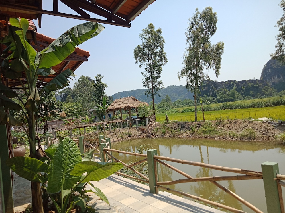 Deluxe Double Room, Lake View photo 3