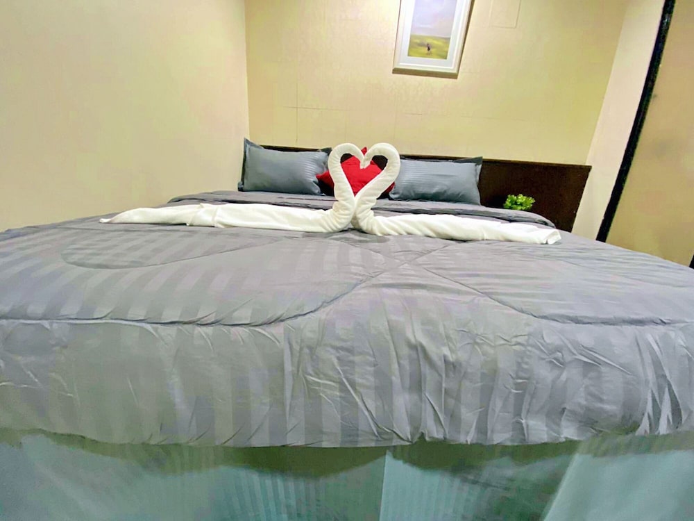 Deluxe Double or Twin Room photo 2