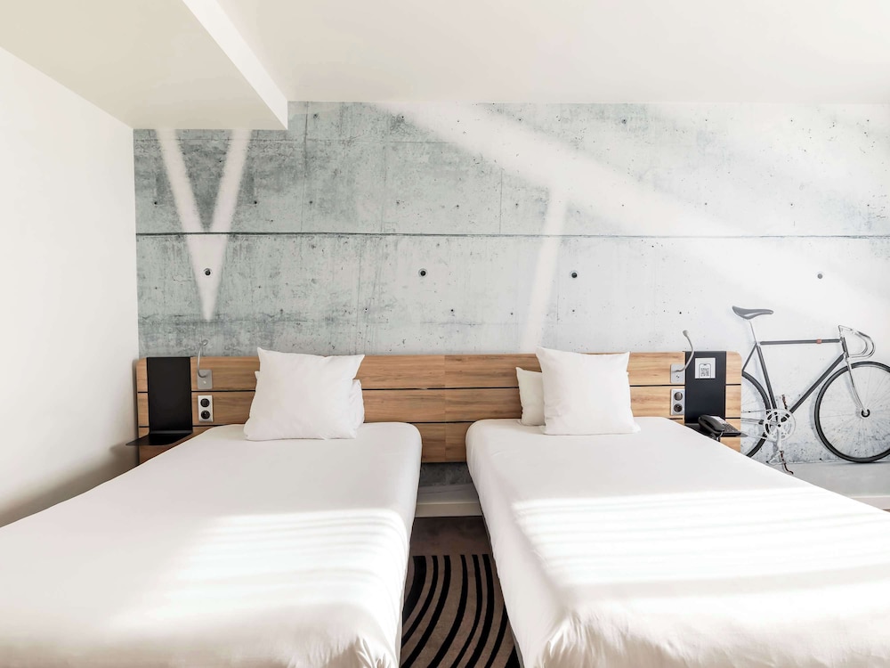 Executive Room, 2 Double Beds photo 2