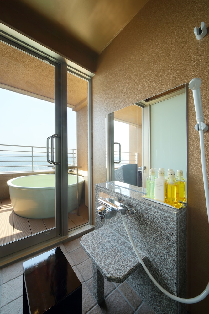 Japanese Style Room With Private Open-Air Bath A, Non Smoking, Cash Only On Site Payment - Photo 2
