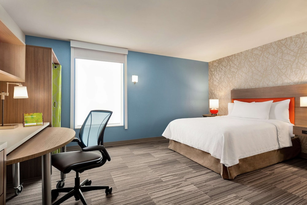 Studio, 1 Queen Bed, Accessible (Hearing) - Photo 2