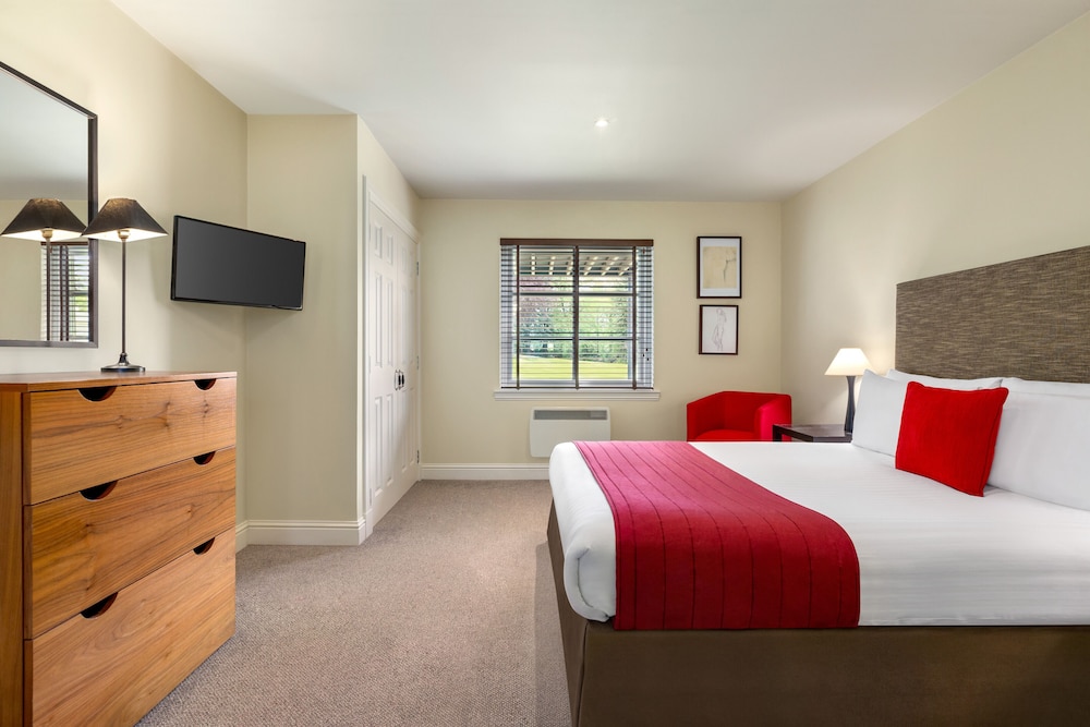 Two Bedroom Lodge - Photo 7