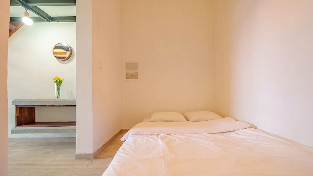 Basic Room, 1 Bedroom (102(Ocean View,Pet)) - Photo 7