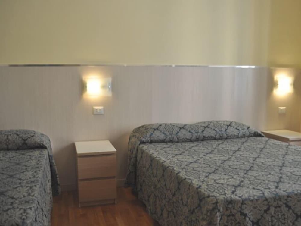 Triple Room, Private Bathroom photo 1