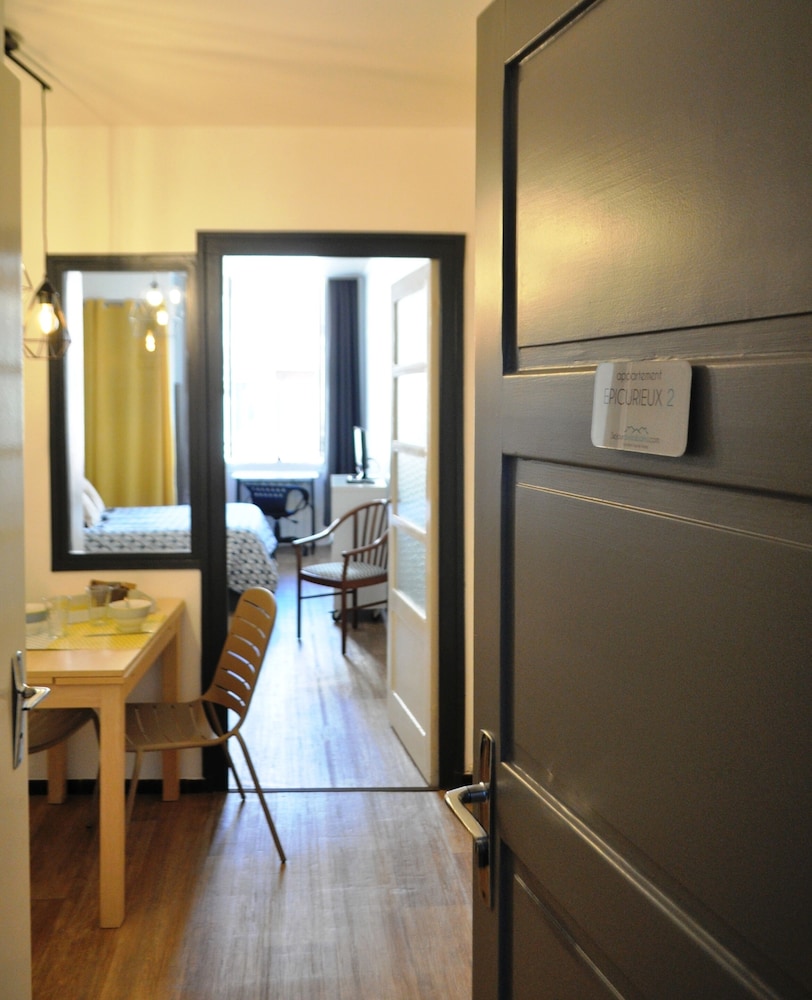 Comfort Suite, Private Bathroom (Epicurieux 2)