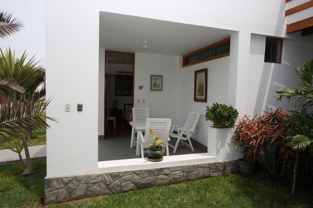 Executive Triple Room, 3 Twin Beds, Balcony photo 2