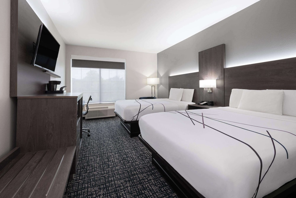 Room, 2 Queen Beds, Non Smoking