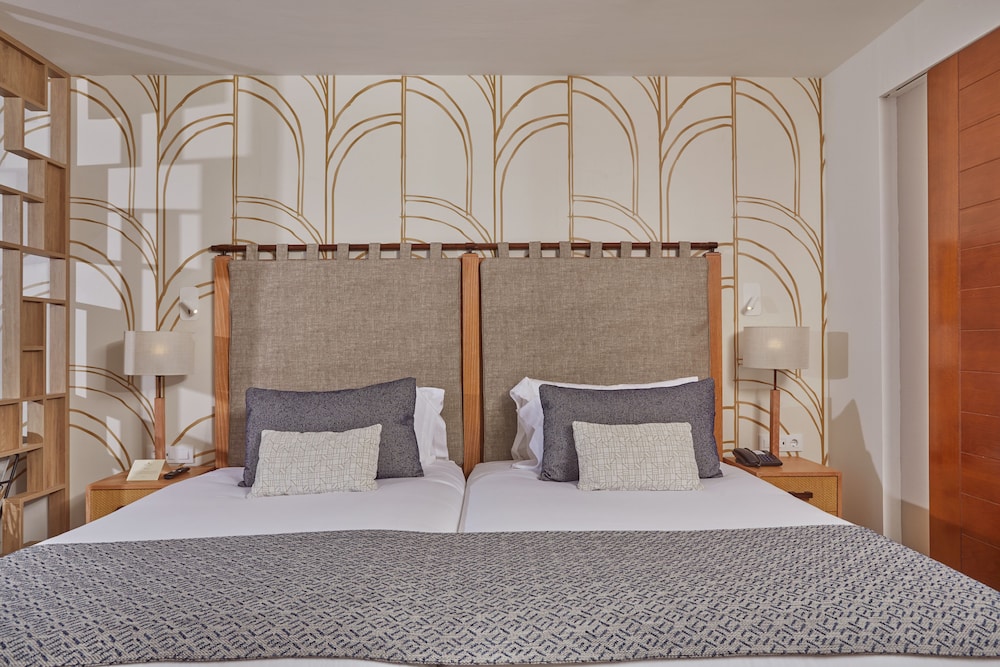 Junior Suite, Terrace, Ocean View (Preferred Club)