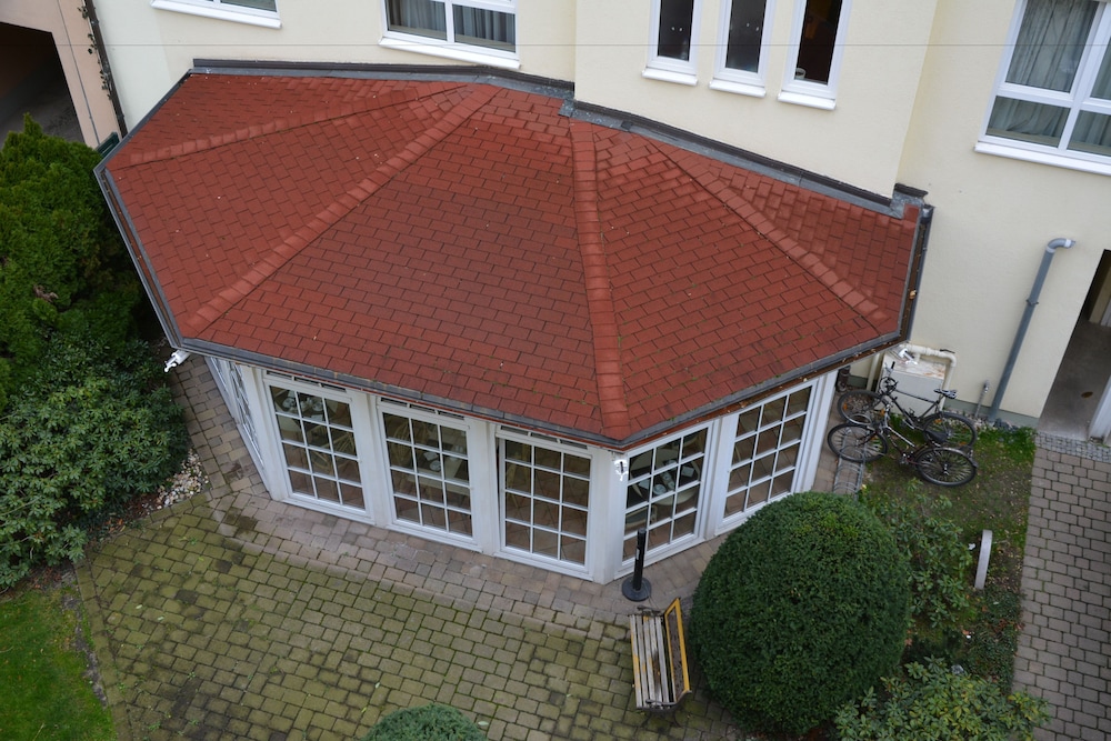 Design Apartment, 3 Bedrooms, Non Smoking, Courtyard View - Photo 12