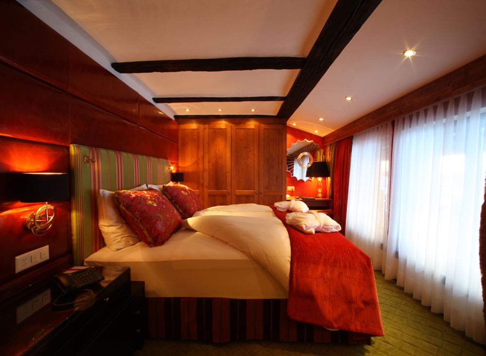 Classic Double or Twin Room - Photo 1