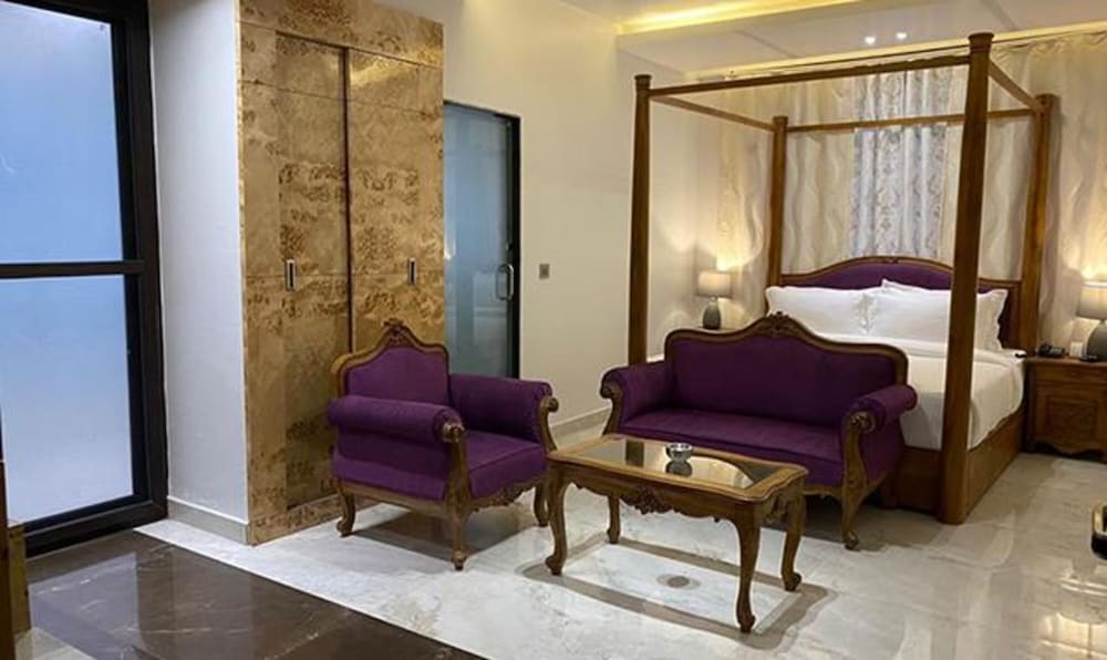 Luxury Studio Suite