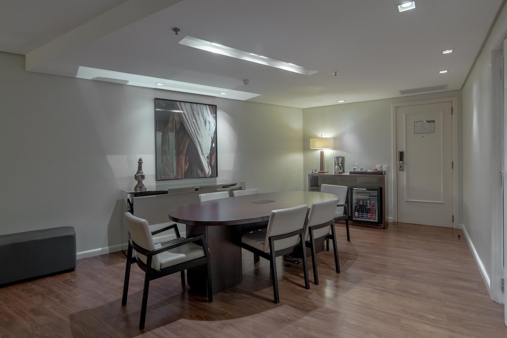 Available room