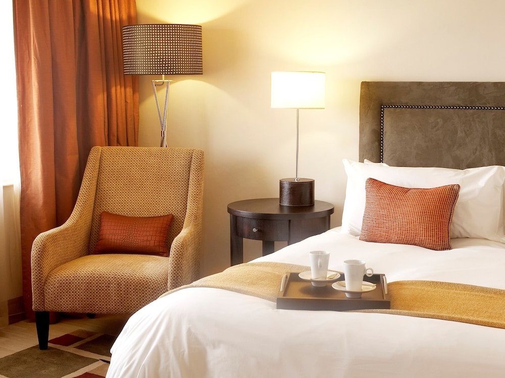 Standard Room, City View - Photo 3