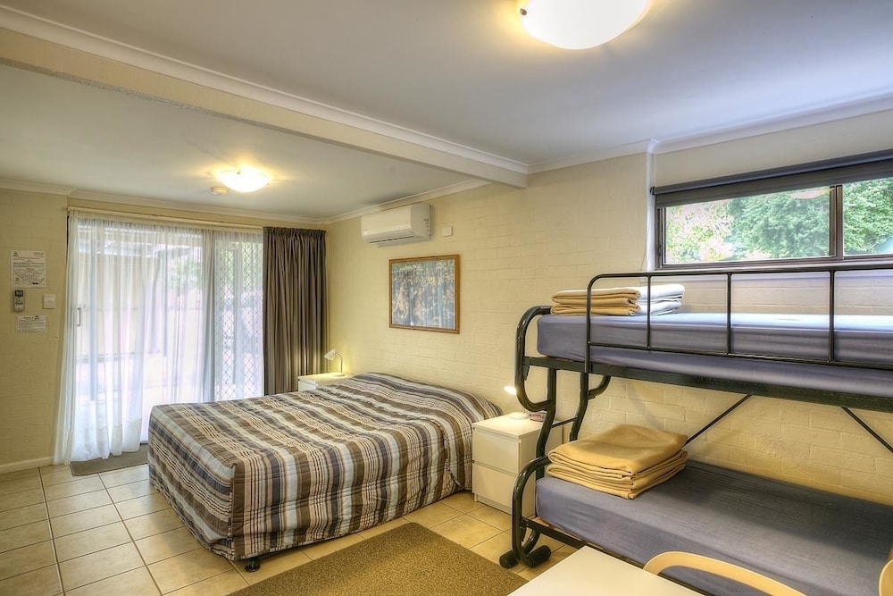 Standard Studio, Non Smoking, Kitchenette (Studio Cabin) photo 3
