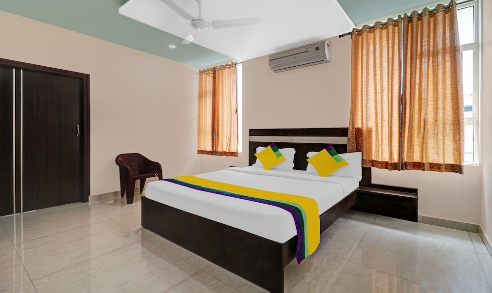 Standard Room - Photo 1