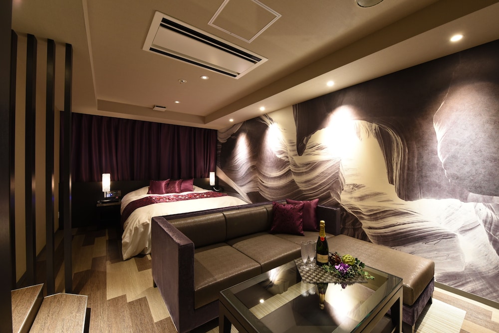 Double Room (Deluxe)