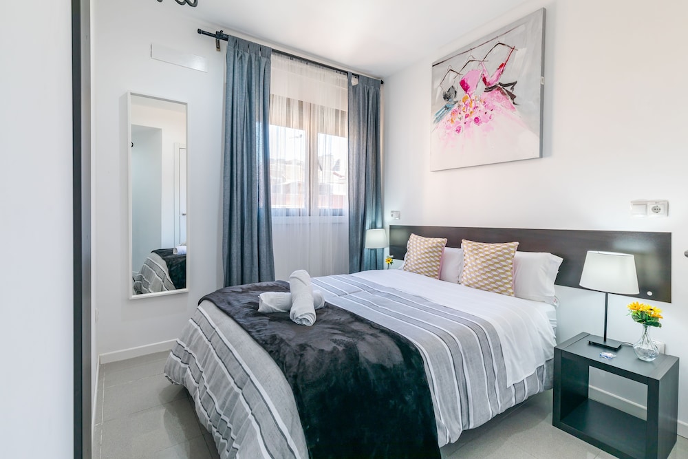 Economy Double Room, Private Bathroom