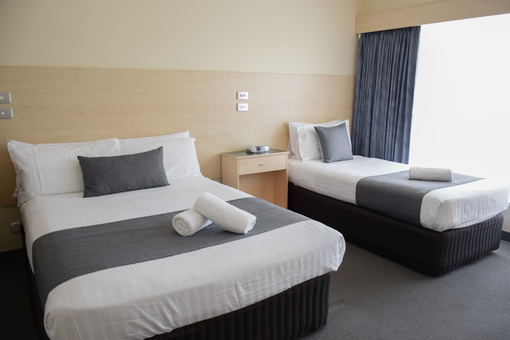 Deluxe Triple Room photo 1