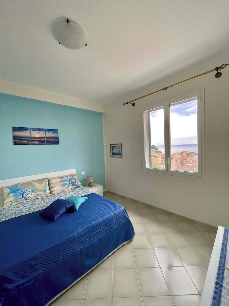Apartment, 2 Bedrooms, Smoking, Balcony