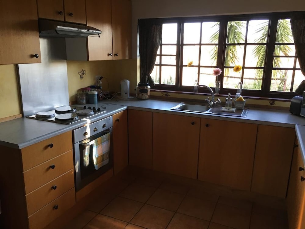 Luxury Villa, 3 Bedrooms photo 2