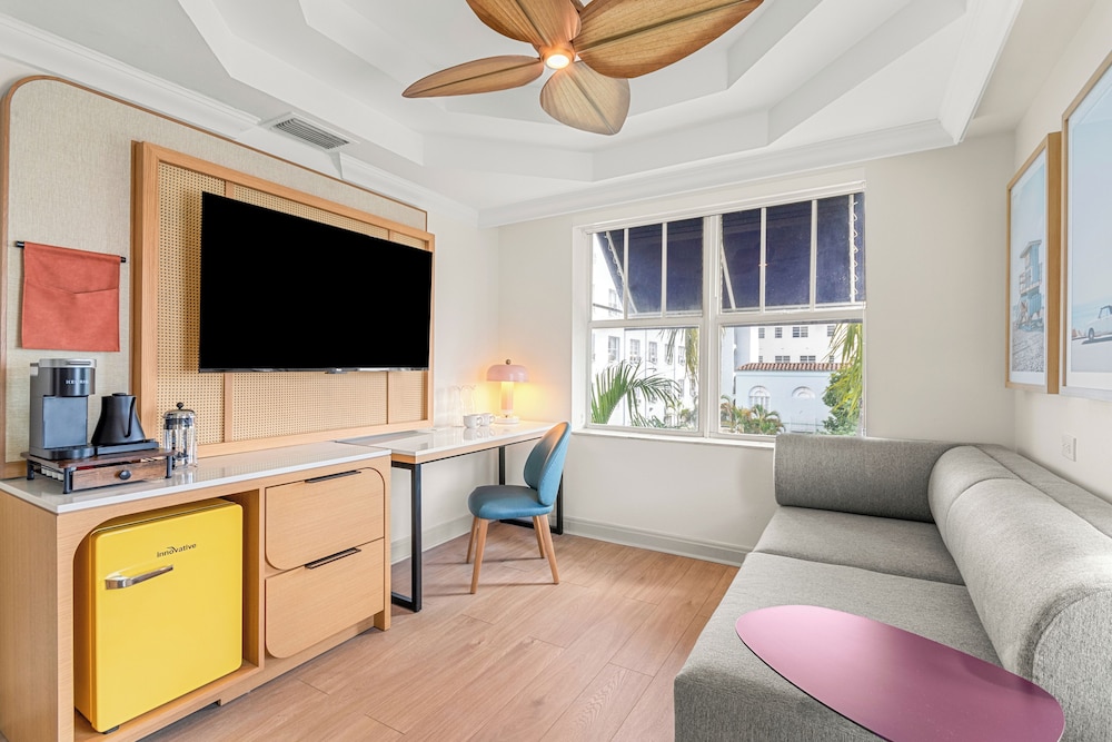Premier Studio Suite, 1 Queen Bed