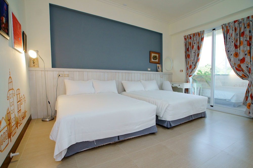 Standard Quadruple Room photo 2