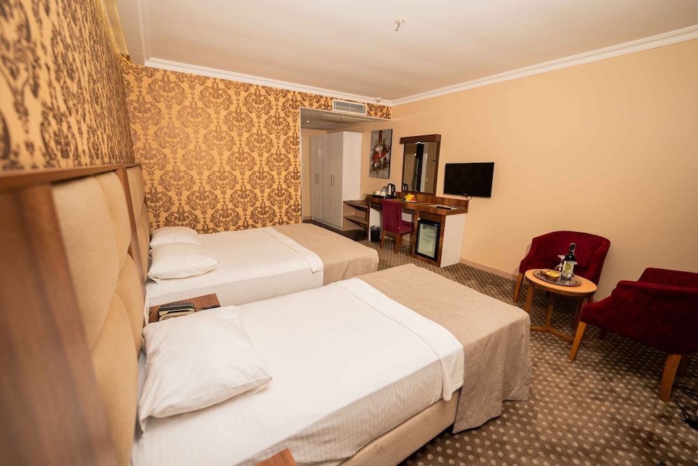 Superior Twin Room photo 1
