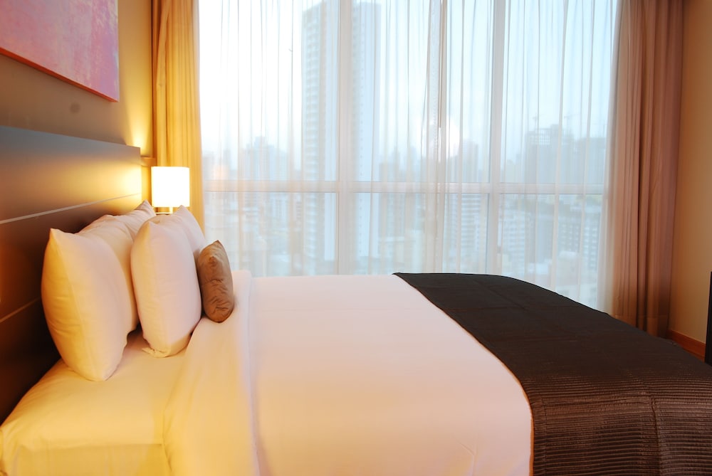Exclusive Room, 1 King Bed, Accessible