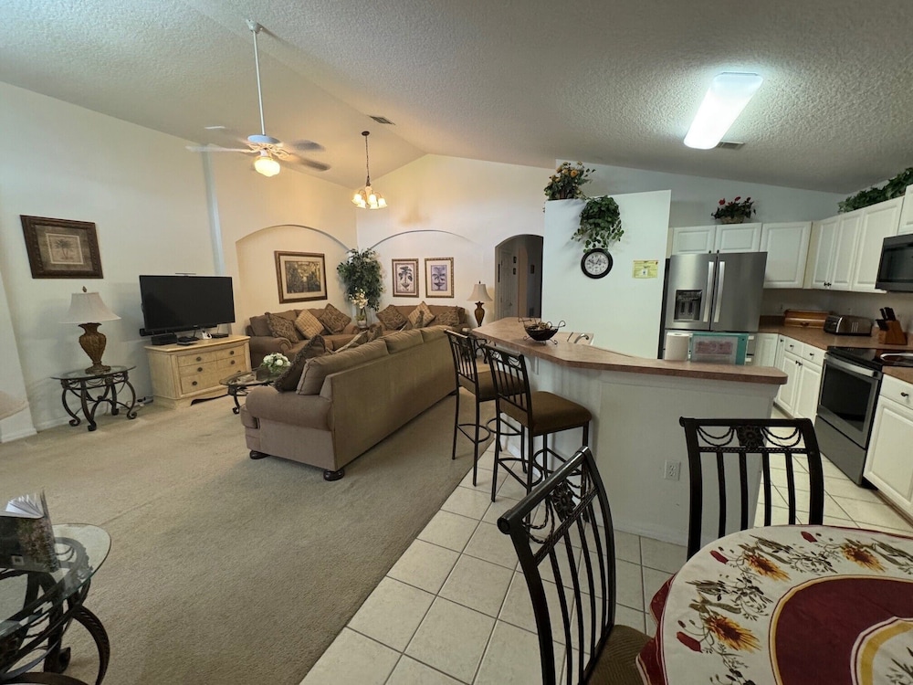 House, Multiple Beds, Pool Access, Pool View (Cumbrian Sunset Villa)