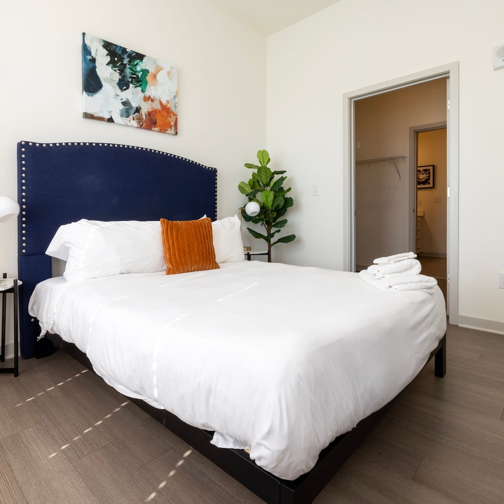 Modern Nulu 2BR Cozysuites 04, Billede 28