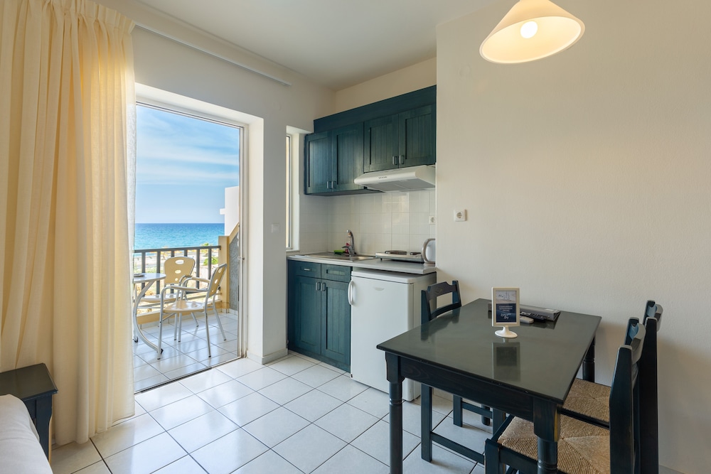 Superior Studio, Balcony, Sea View photo 1