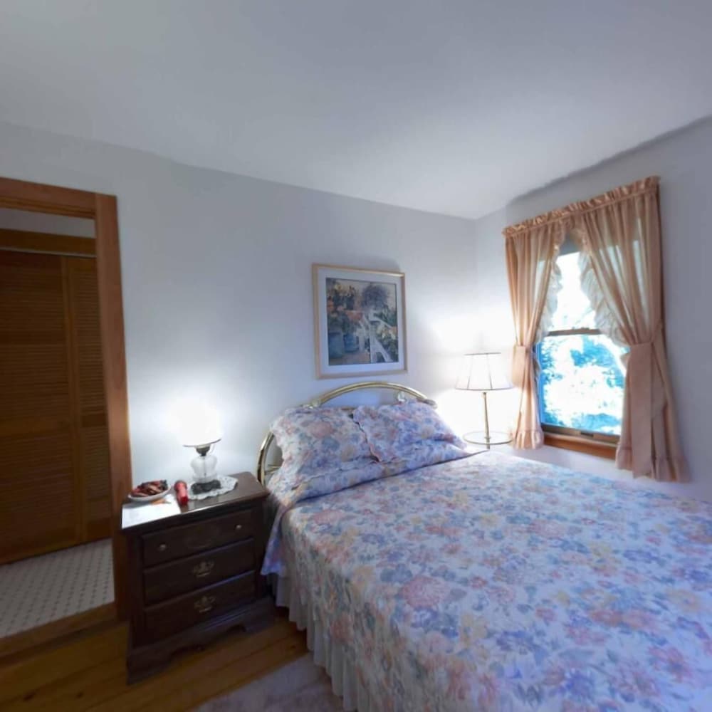 Double Room, Private Bathroom, Garden View photo 1