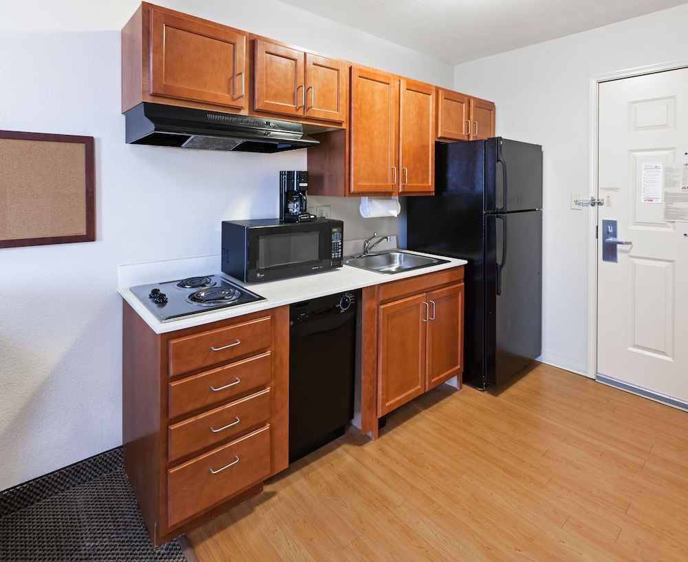 Studio Suite - Photo 5