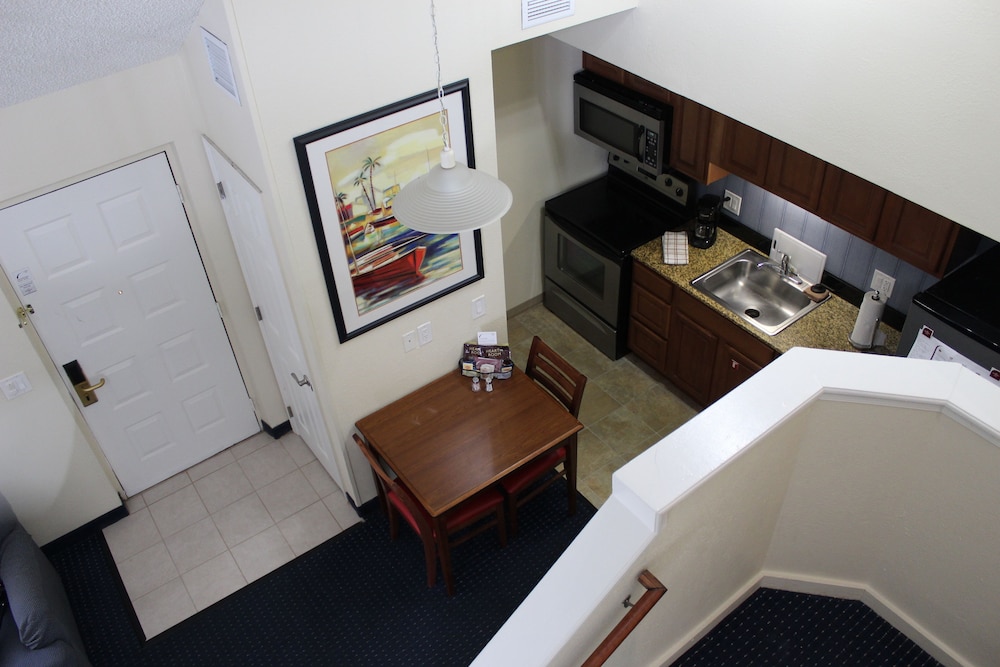 Doral Inn & Suites Miami Airport West — photo 75
