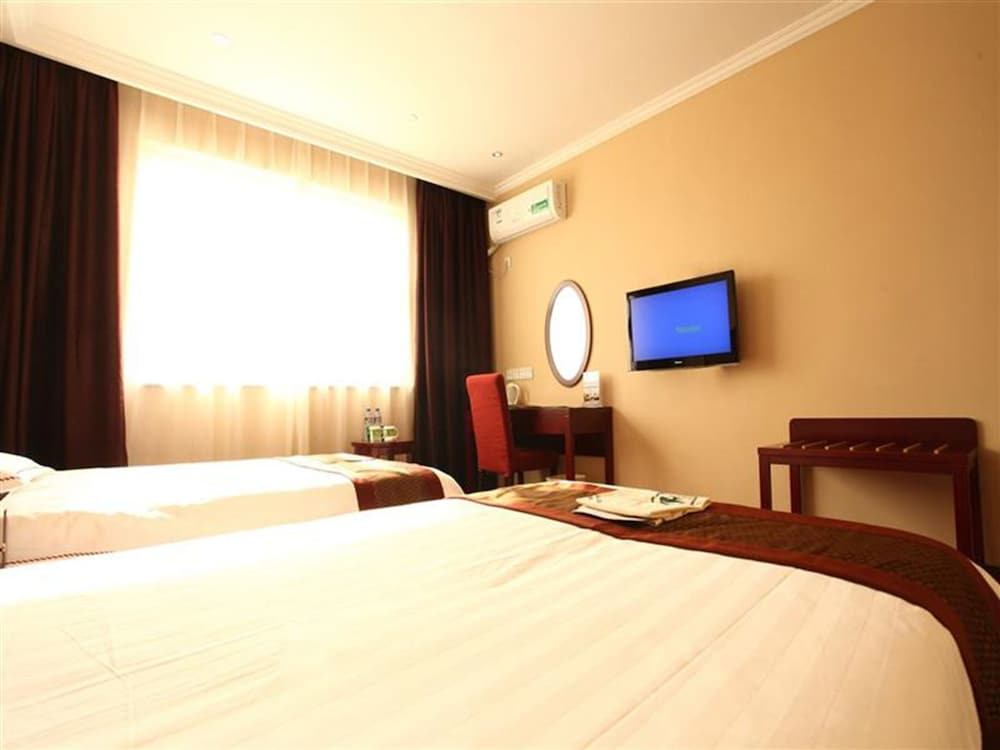 Standard Twin Room photo 3