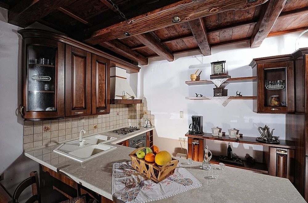 Villa, Ground Floor photo 2