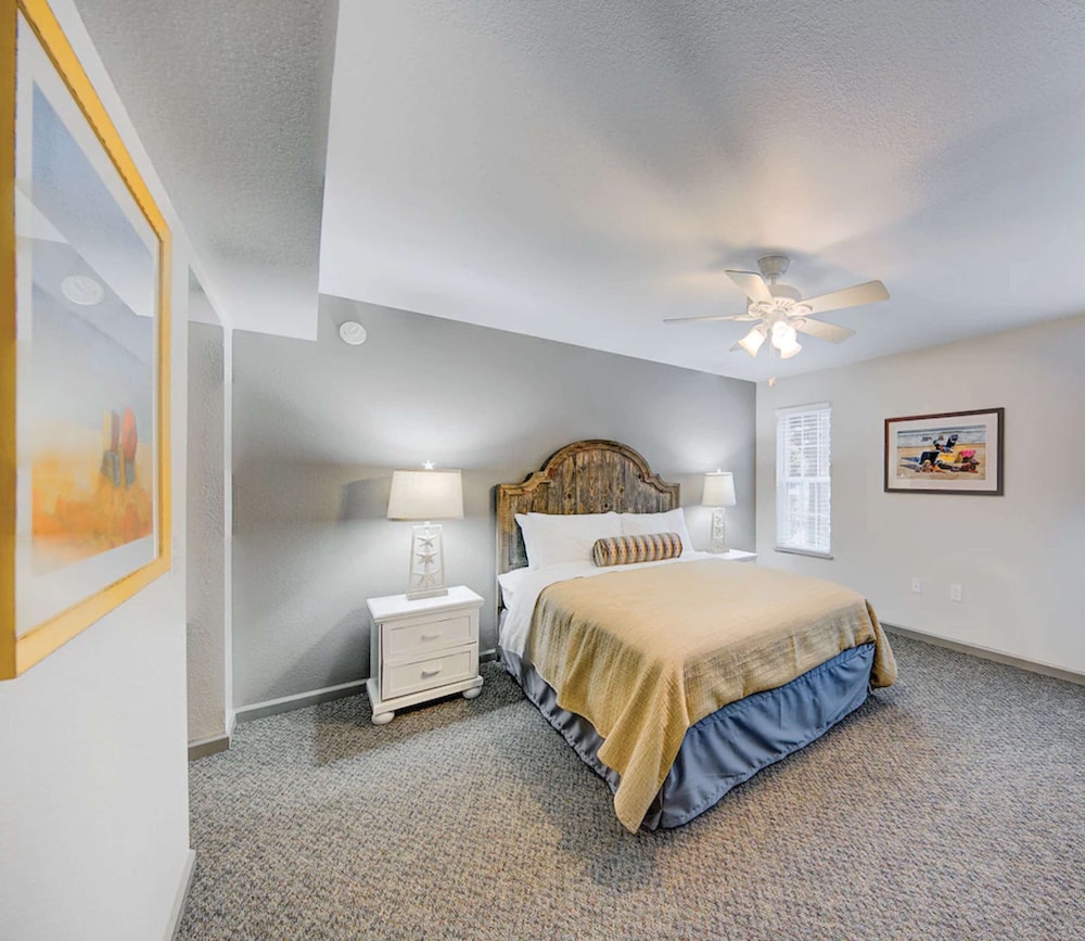 4 Bedroom 1kg 2qn 2twn Suite with Open Loft