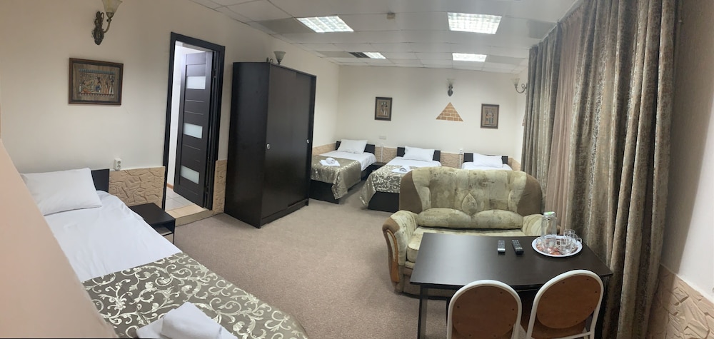 Basic Quadruple Room photo 1