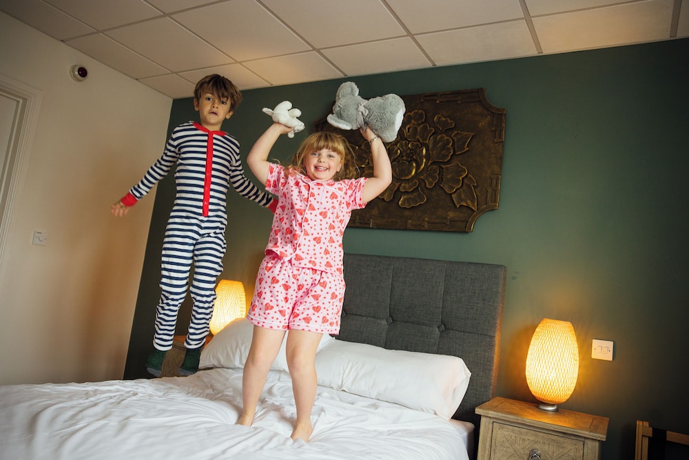 Classic Double or Twin Room photo 3