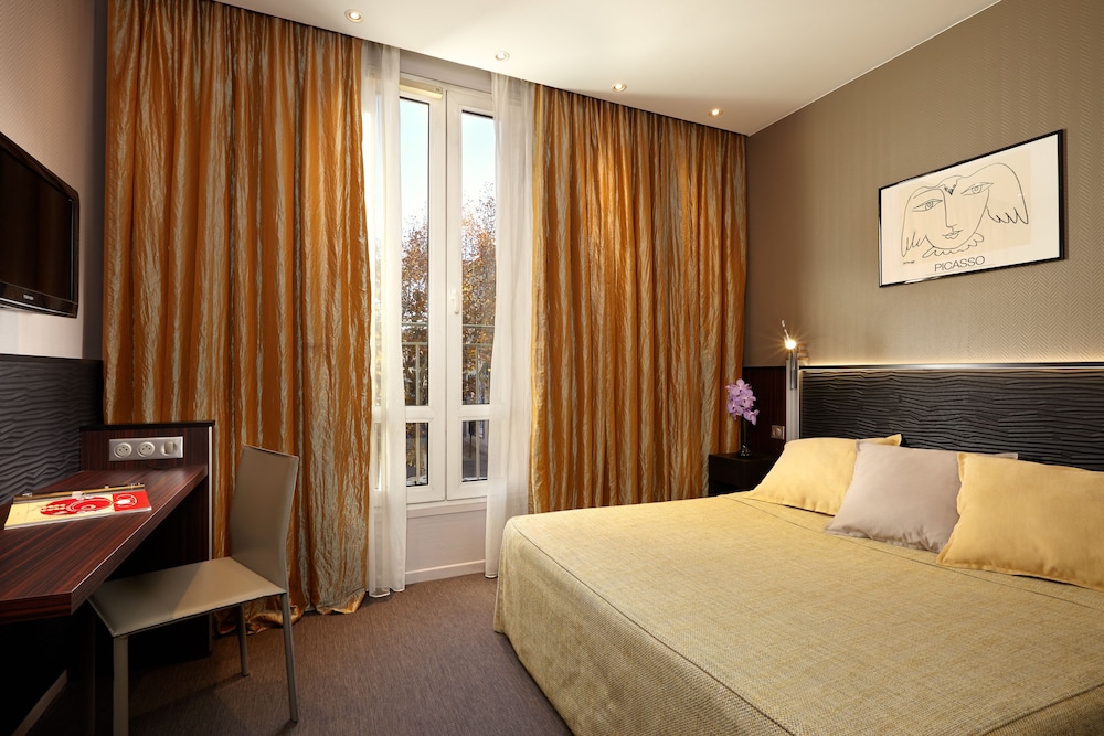 Standard Double or Twin Room