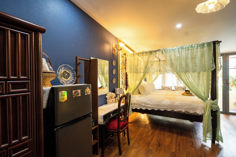 Honeymoon Room photo 1