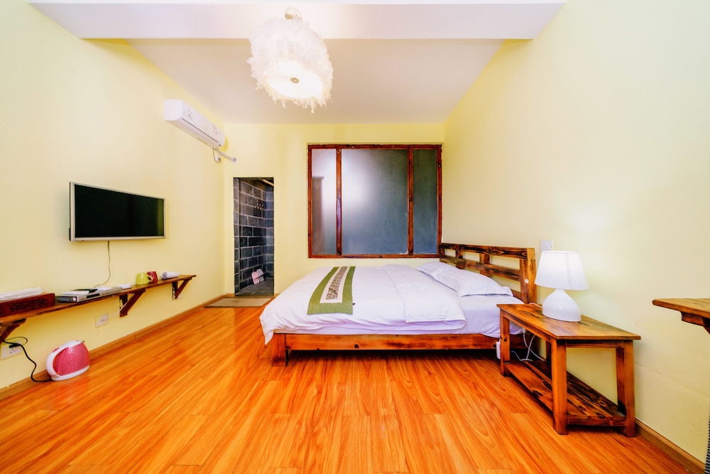 Traditional Room, 1 Queen Bed, Ensuite photo 1