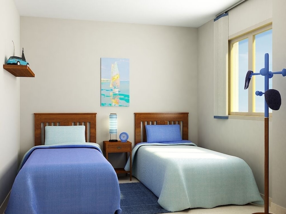 Two Bedroom Apartment For 4 Adults And 2 Children photo 2