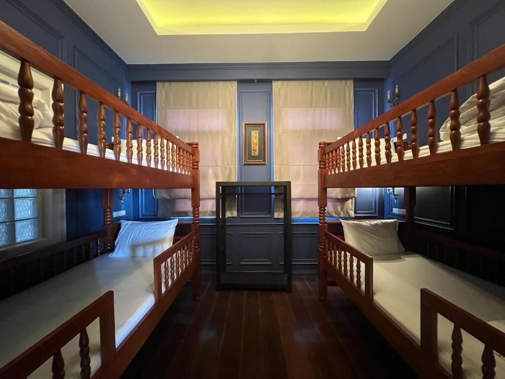 Shared Dormitory