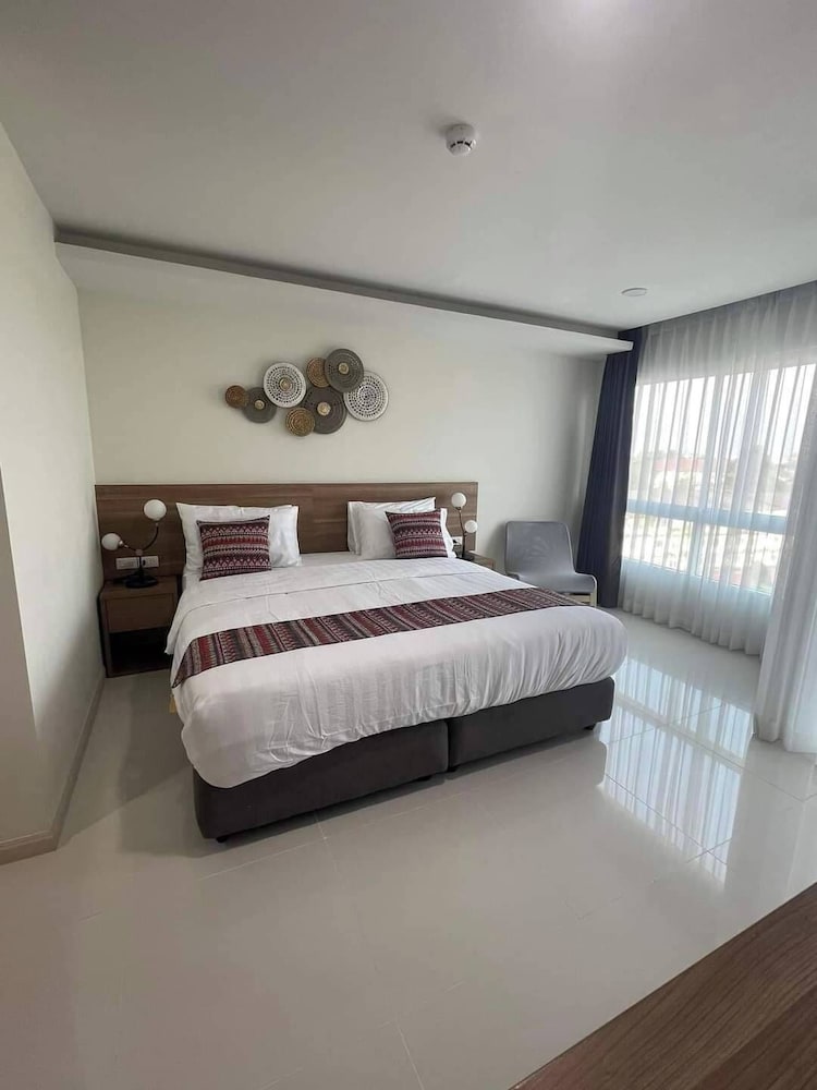 Standard Double Room, City View photo 1