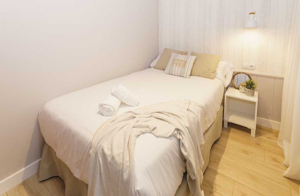 Single Room (Interior) photo 2