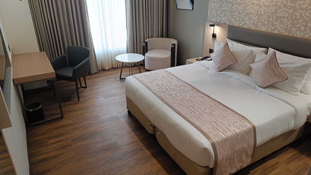 Premium Suite, Balcony