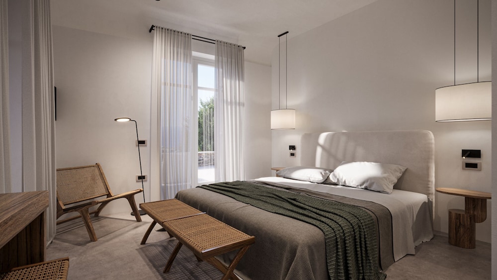 Petit Double Room with Terrace photo 3